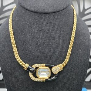 Swarovski Vintage Classy  Necklace